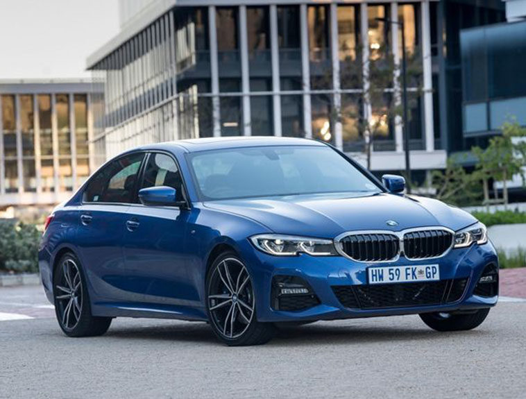 Новый BMW 330i покоряет трассу Хоккенхайм