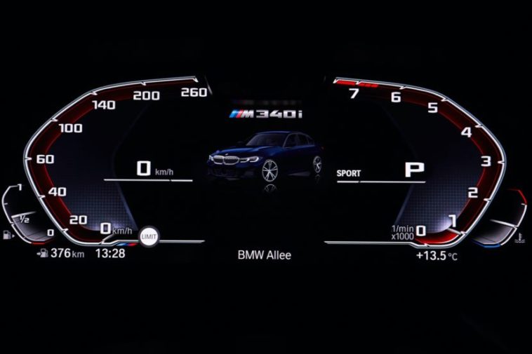Модели BMW 3-й серии будут оборудованы BMW OS 7.0