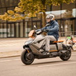 Новый скутер BMW CE 04