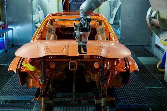 BMW анонсировали новую технику покраски