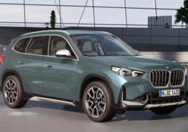2023 BMW X1 в зеленом цвете Cape York Green